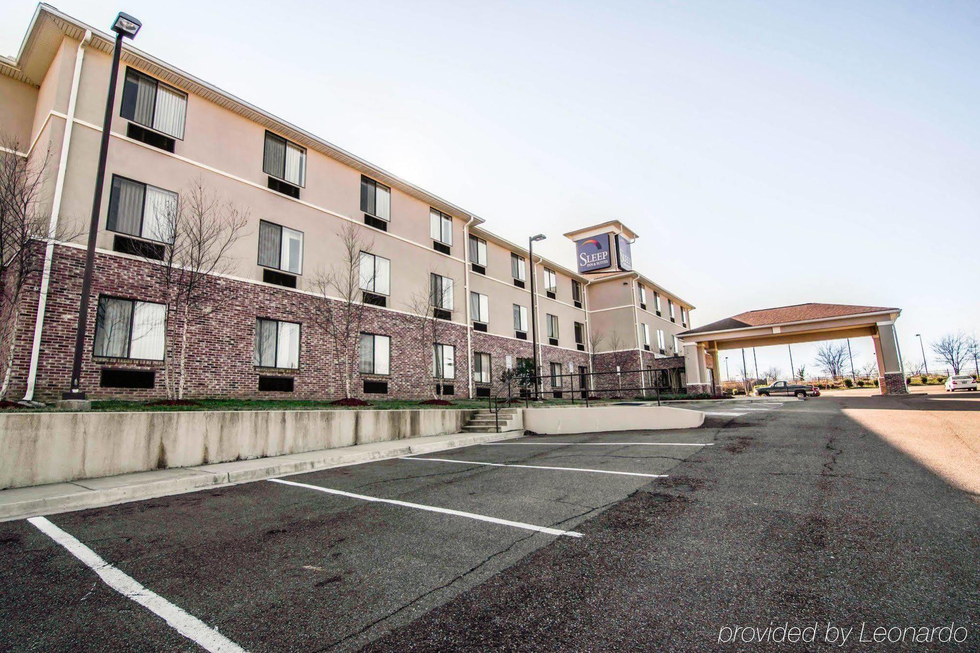 Hotel Ramada By Wyndham Jackson Ms Exterior foto