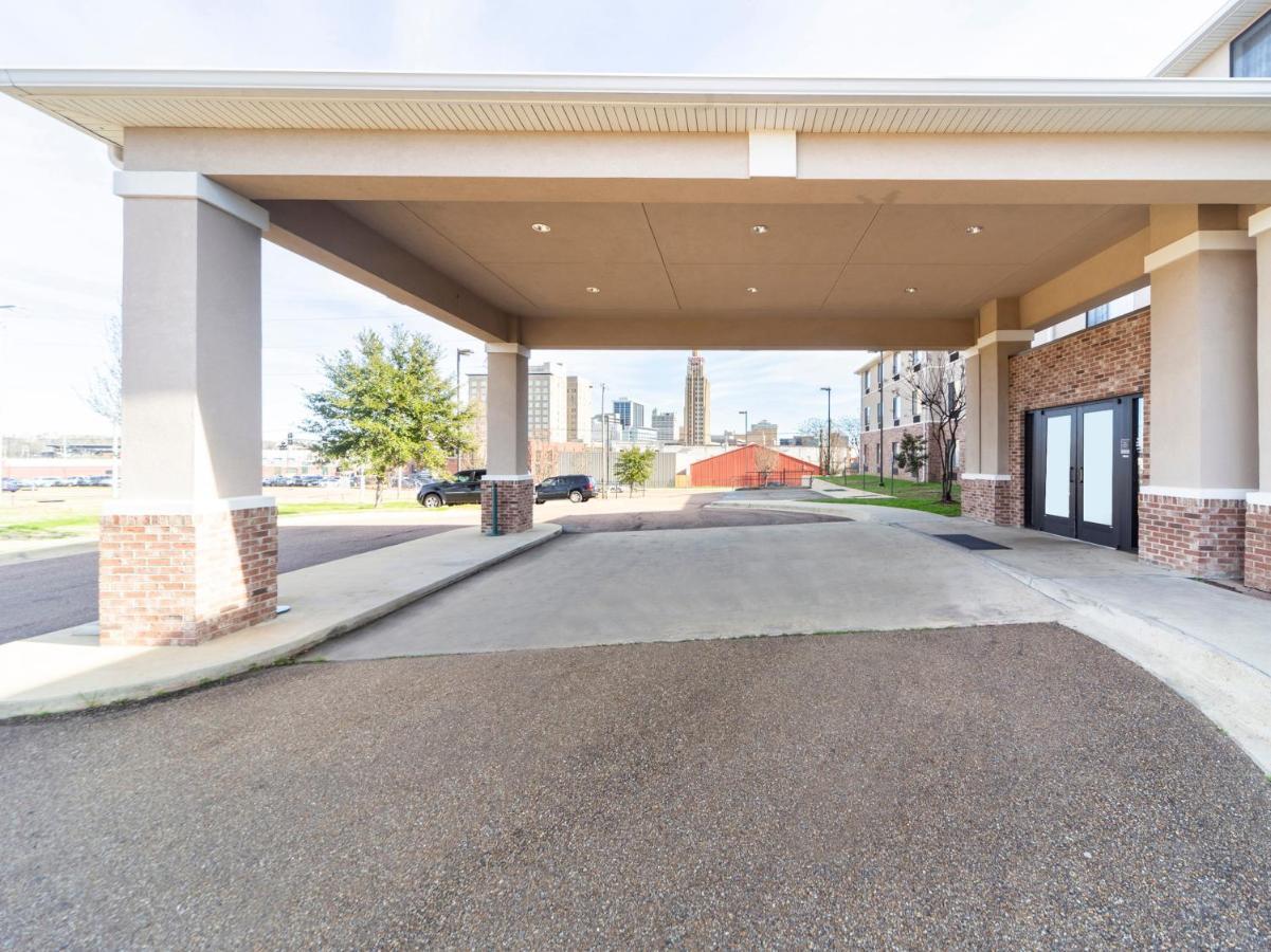 Hotel Ramada By Wyndham Jackson Ms Exterior foto